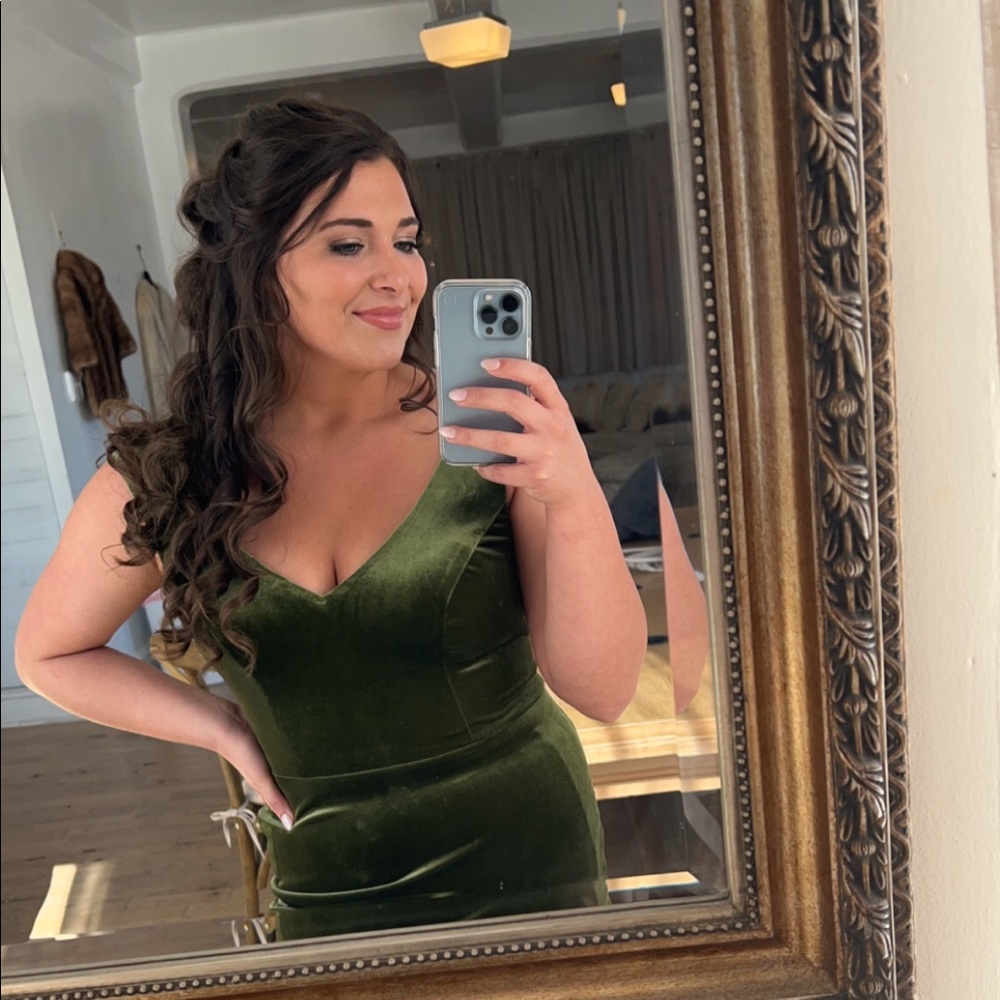 Dakota Reverly Velvet maxi dress in Olive